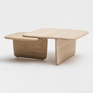table basse chêne massif 'toi et moi'. fabrication française France. vue 3