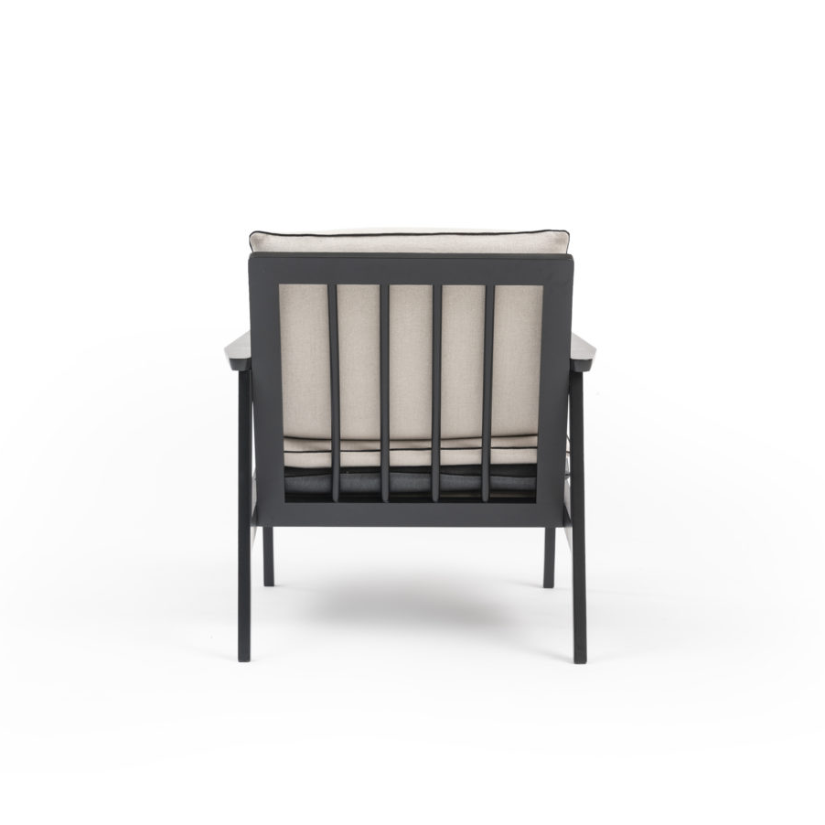 fauteuil scandinave structure noire, vue arriere